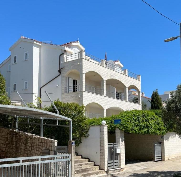Villa Marta Apartmani Τρογκίρ Εξωτερικό φωτογραφία