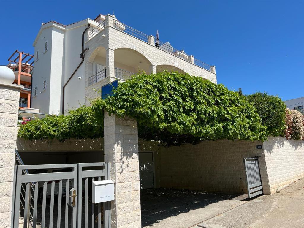 Villa Marta Apartmani Τρογκίρ Εξωτερικό φωτογραφία